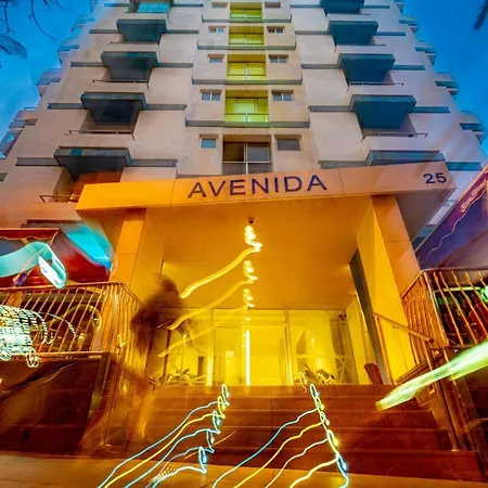Eden Port 5th Avenue * Puerto de la Cruz (Tenerife)